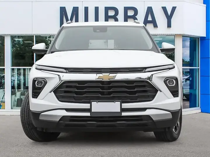 Chevrolet Trailblazer 2026 photo 2