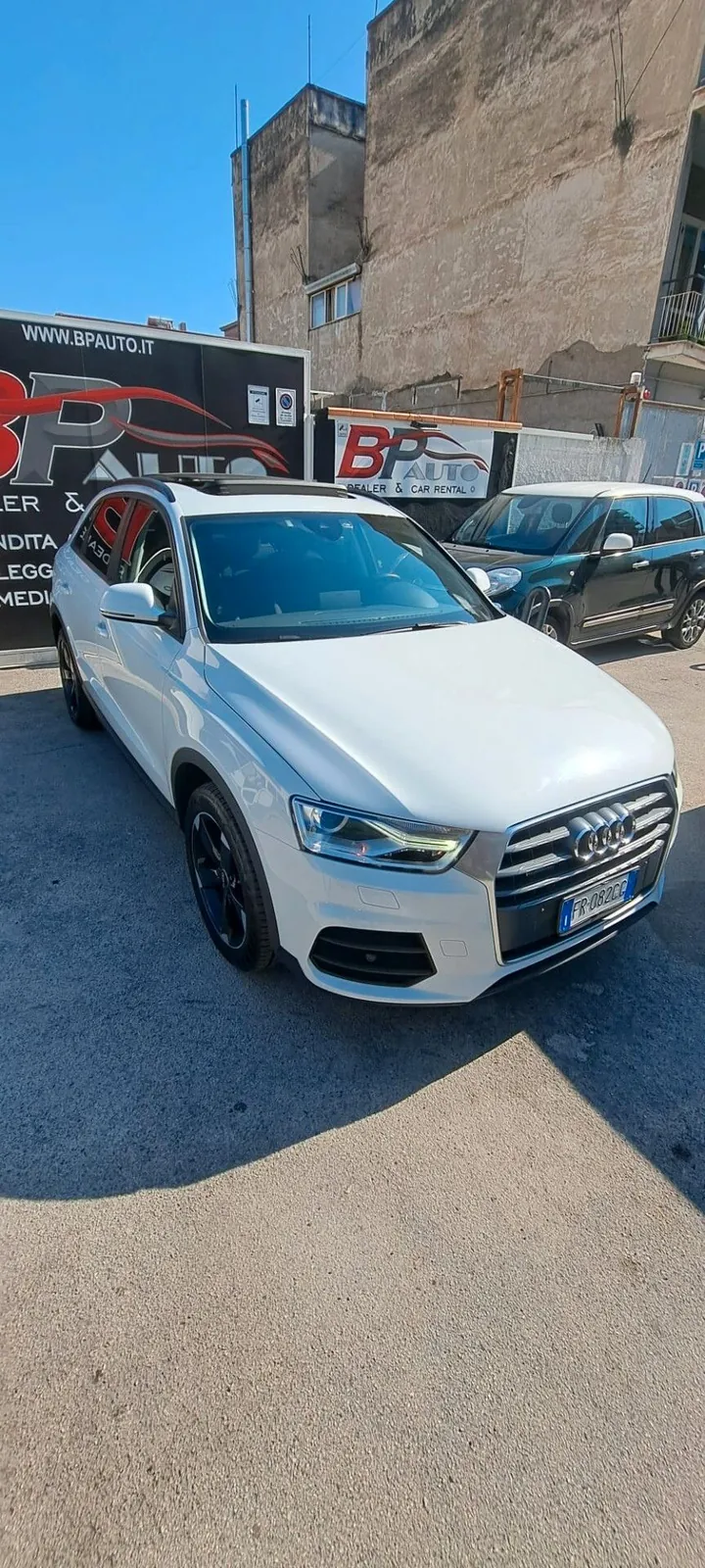 Audi Q3 2016 photo 3