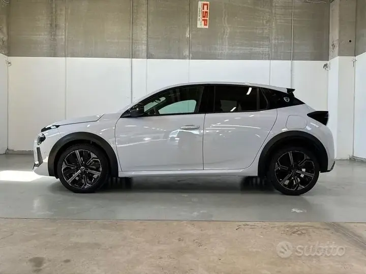 Lancia Ypsilon 2025 photo 2