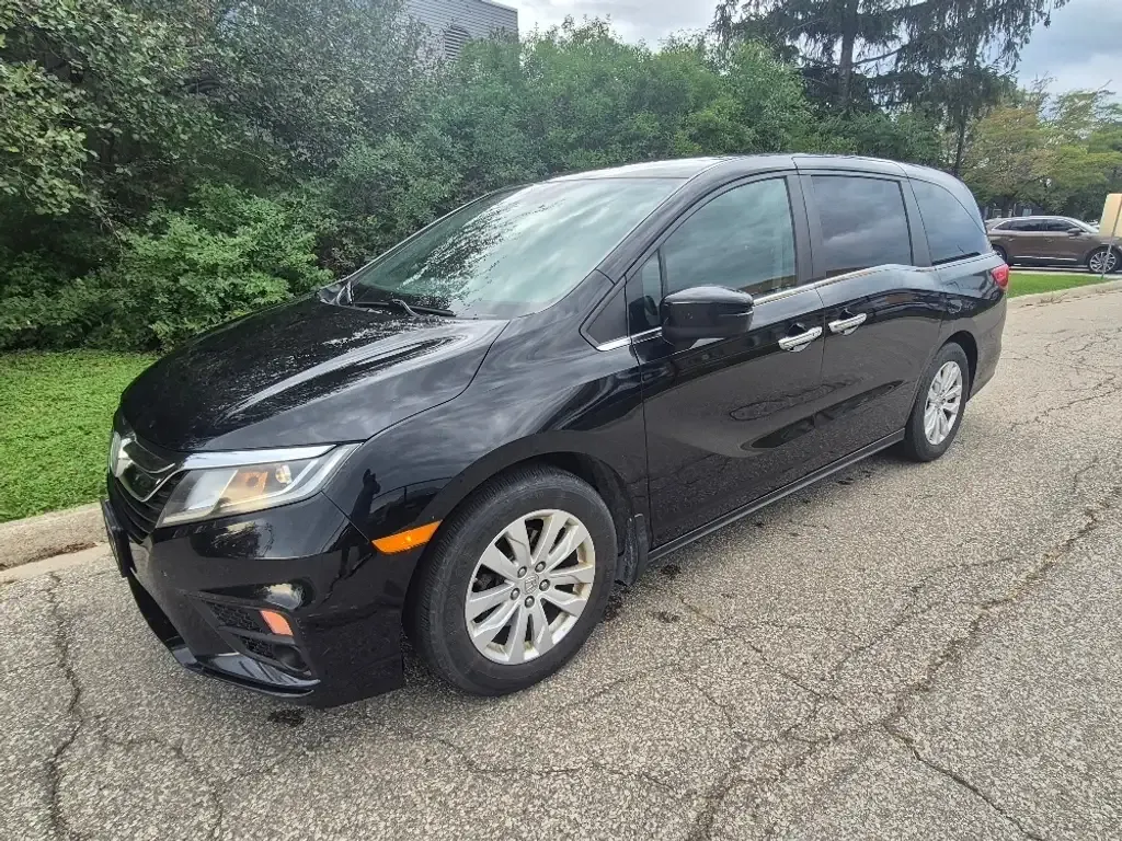 Honda Odyssey 2018 photo 3