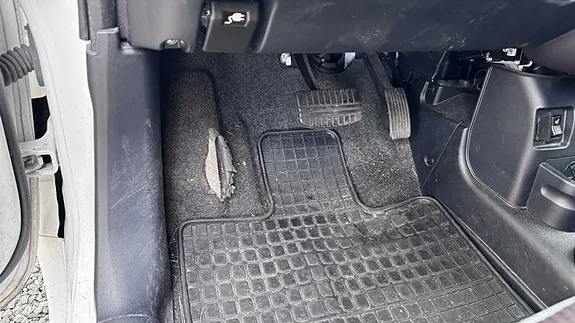 Mitsubishi I-Miev 2015 photo 4