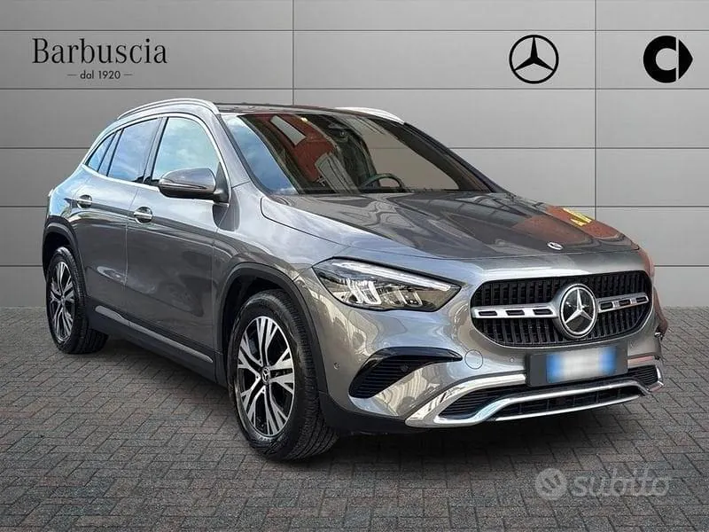 Mercedes-Benz Gla 2023 photo 2