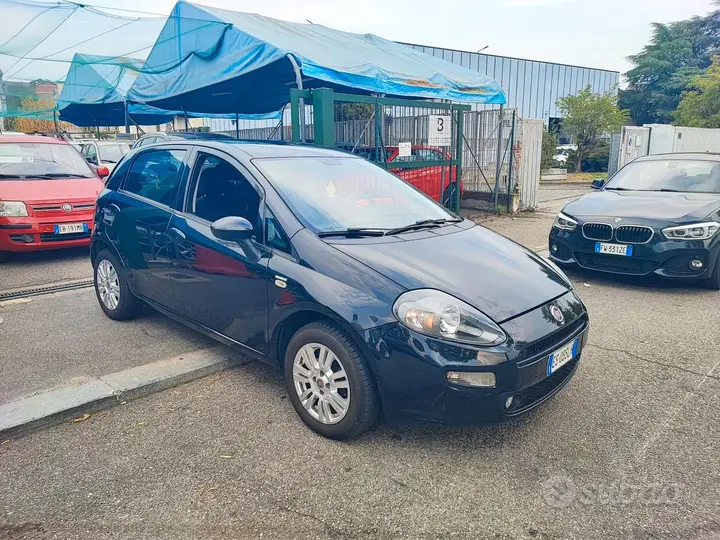 Fiat Punto 2013 photo 2