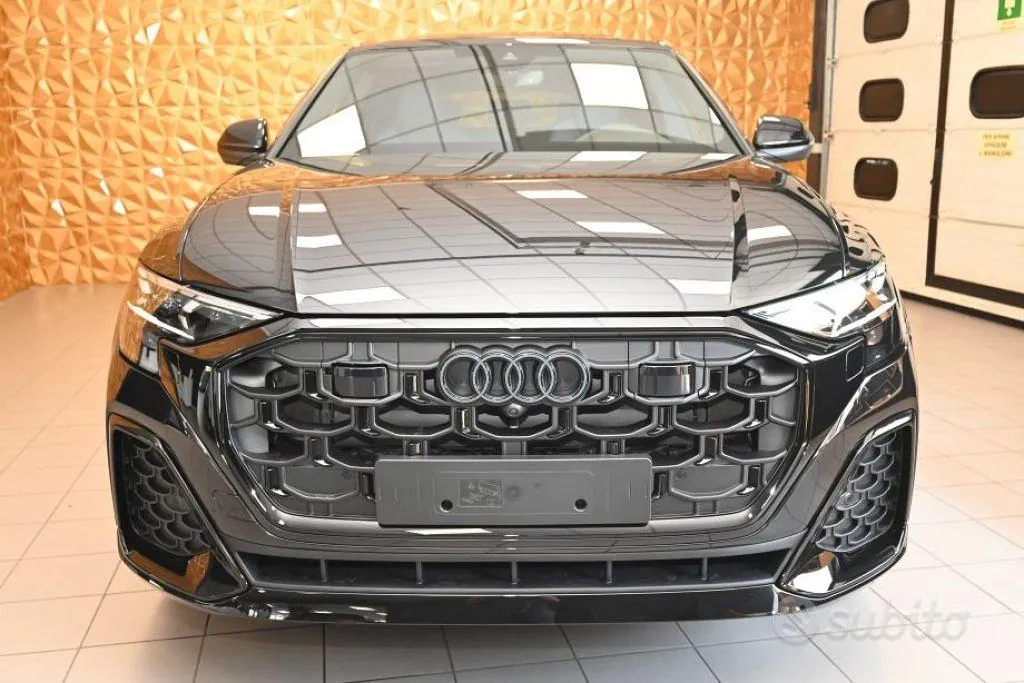Audi Q8 photo 5