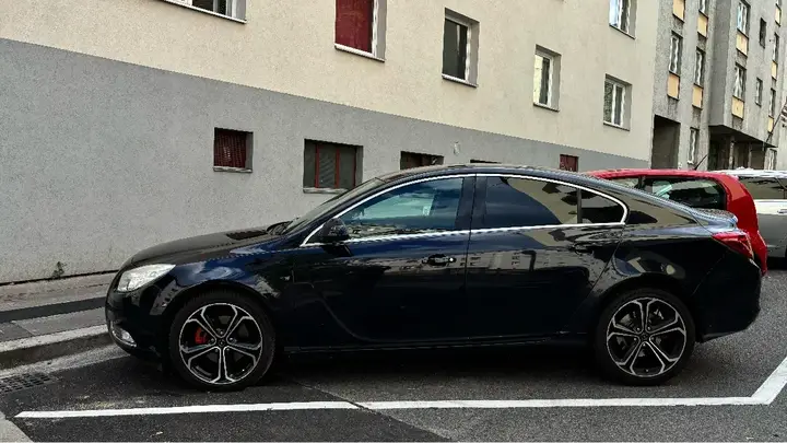 Opel Insignia 2009 photo 3
