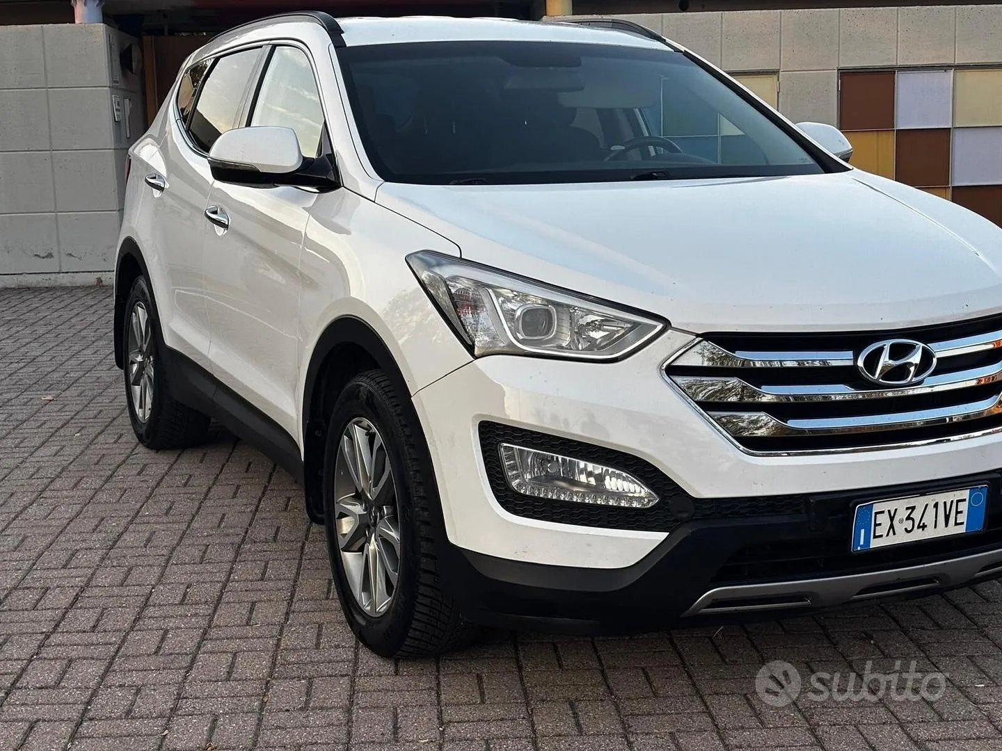 Hyundai Santa Fe 2014 photo 2