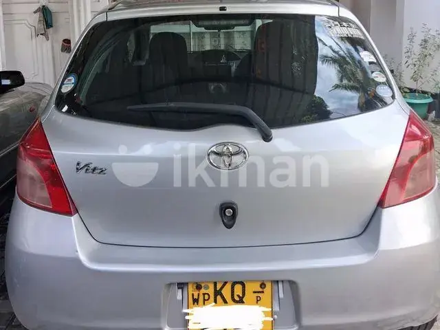 Toyota Vitz 2007 photo 3