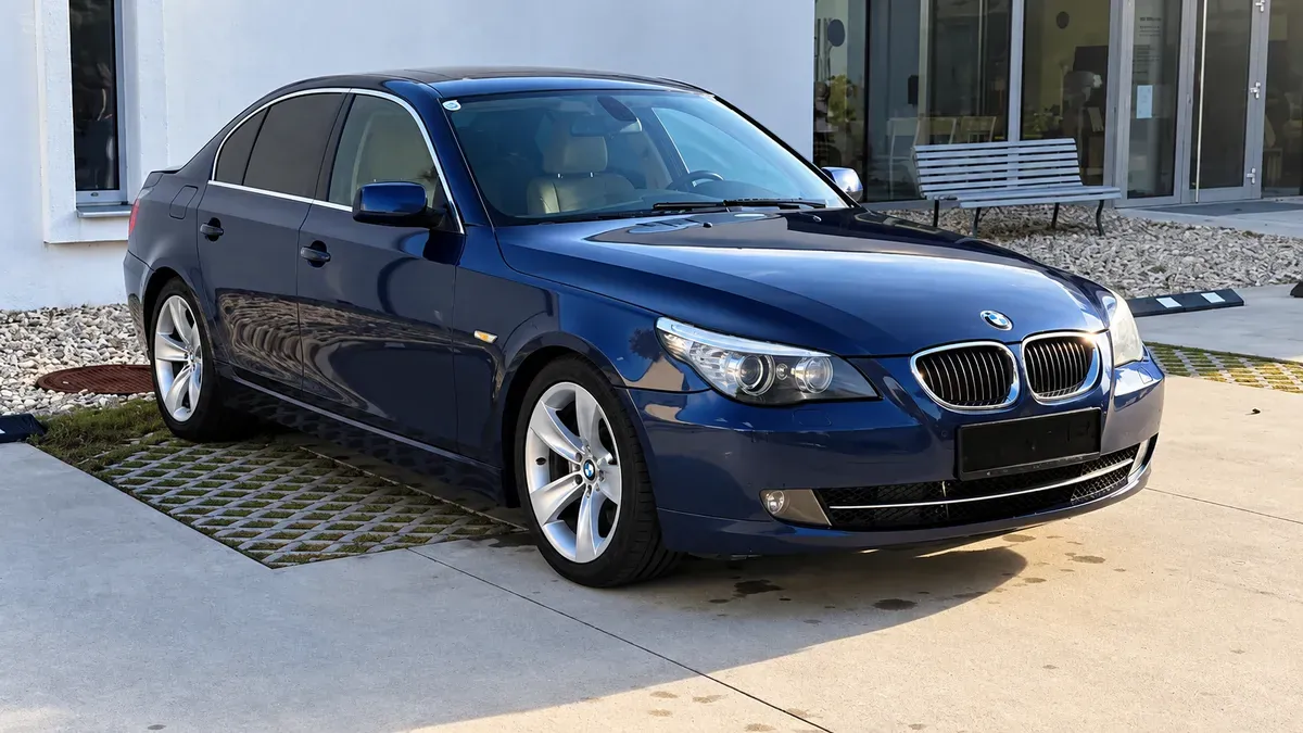 BMW 5 Series 2007 photo 2