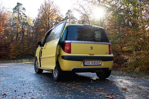 Peugeot 1007 2005 photo 3