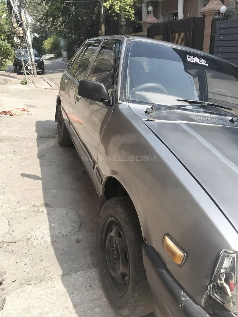 Suzuki Khyber