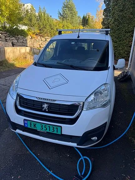 Peugeot Partner 2017 photo 2
