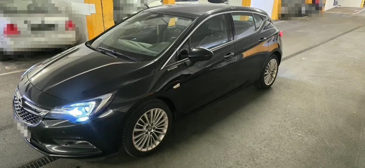 Opel Astra 2015 photo 3