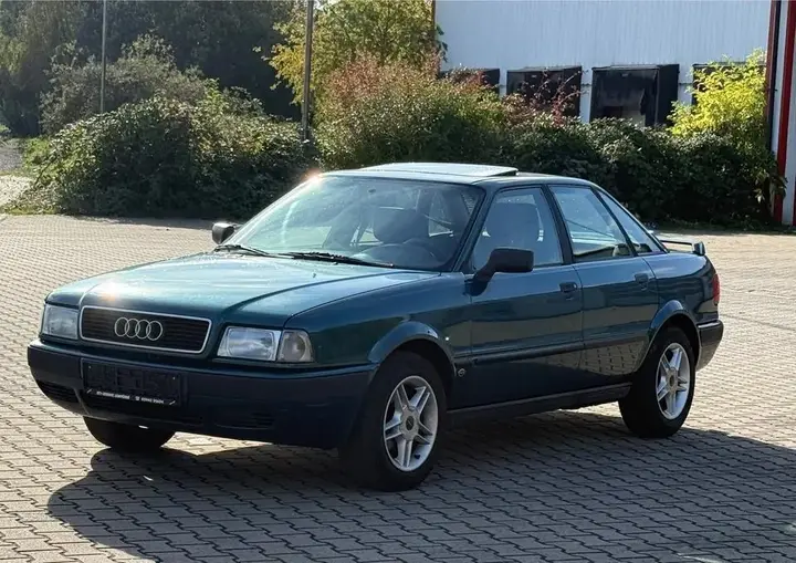 Audi 80