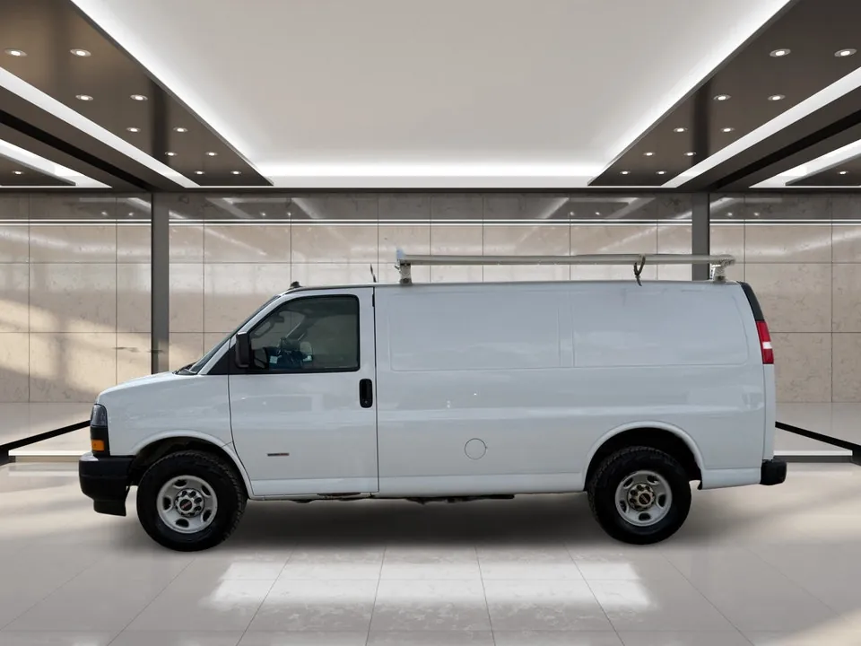 GMC Savana 2018 photo 5