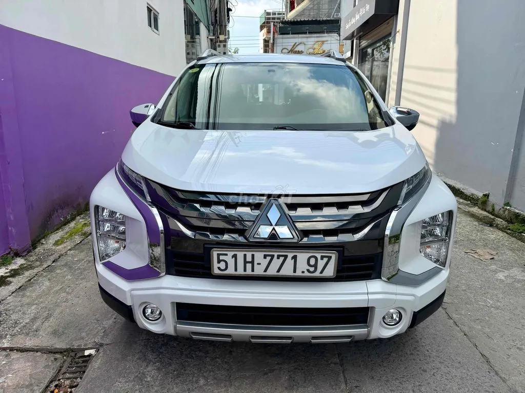 Mitsubishi Xpander Cross