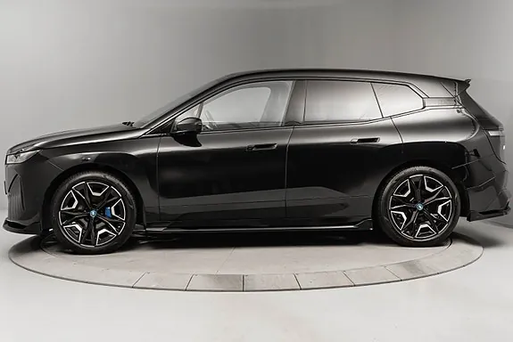 BMW Ix 2022 photo 2