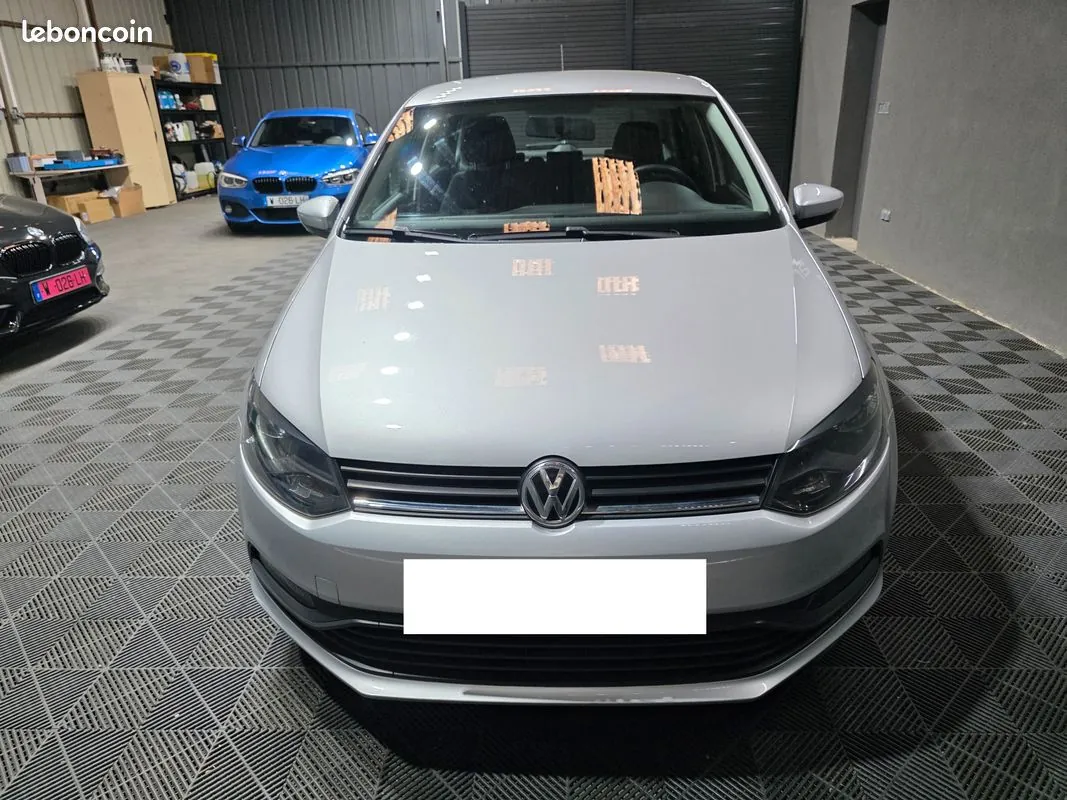 Volkswagen Polo 2016 photo 2
