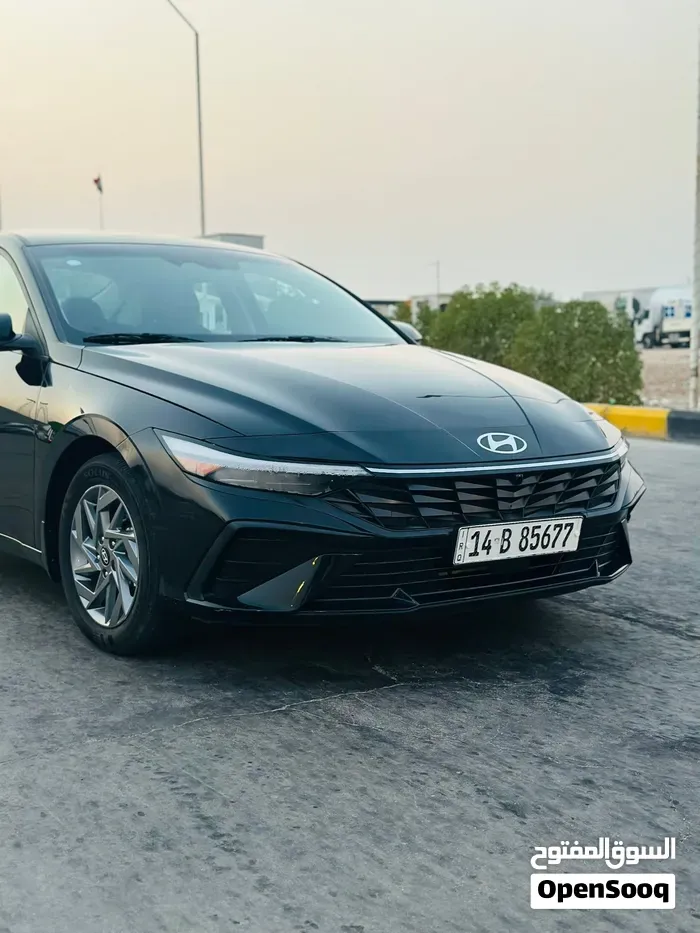 Hyundai Elantra 2025 photo 5