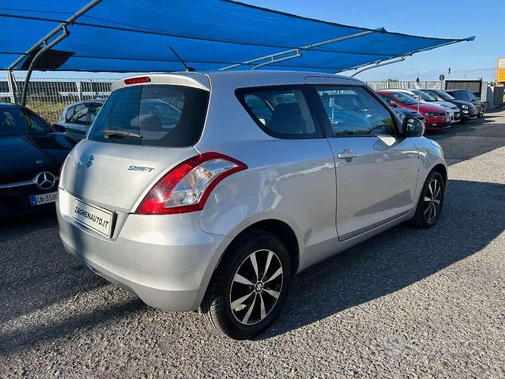 Suzuki Swift 2014 photo 4