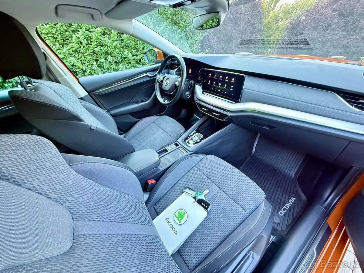Skoda Octavia Iv 2022 photo 4
