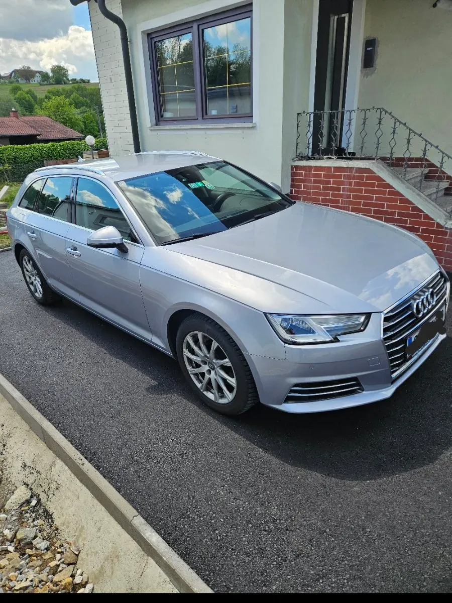 Audi A4 2017 photo 2