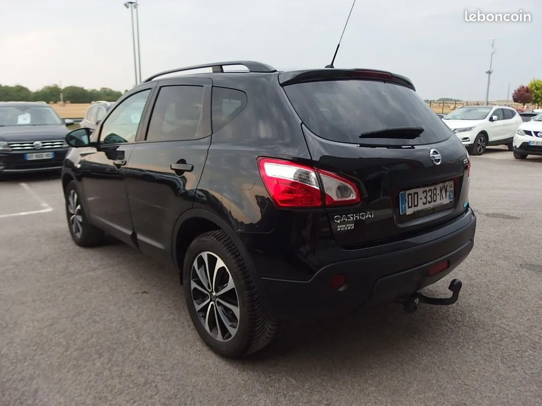 Nissan Qashqai 2014 photo 5