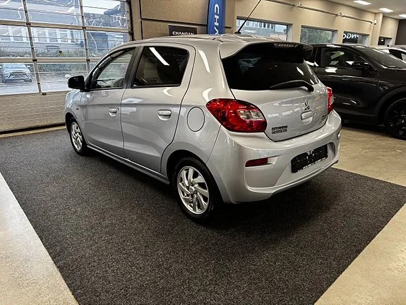Mitsubishi Space Star 2017 photo 3