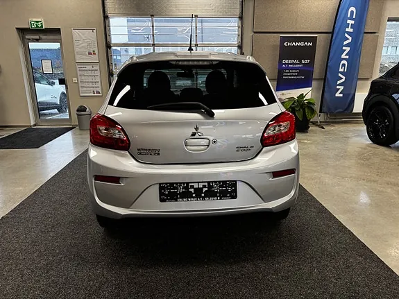 Mitsubishi Space Star 2017 photo 4