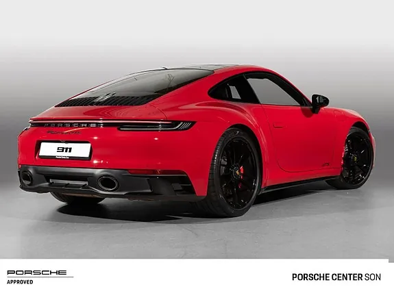Porsche 911 2022 photo 2