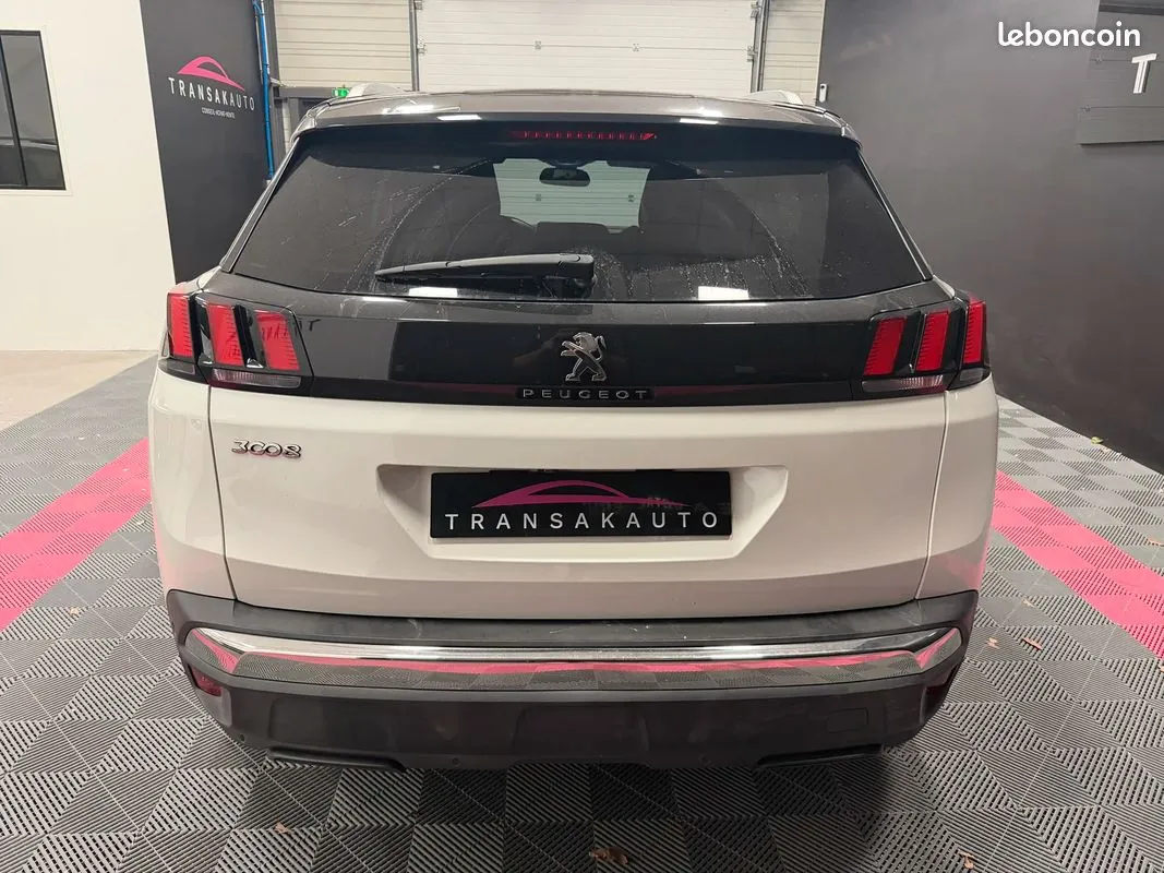 Peugeot 3008 2019 photo 4
