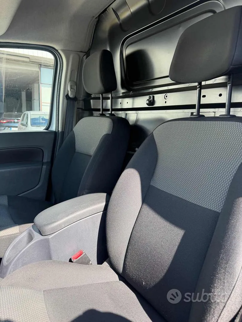 Renault Kangoo 2018 photo 4