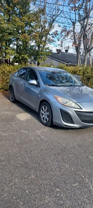 Mazda 3 2010 photo 3