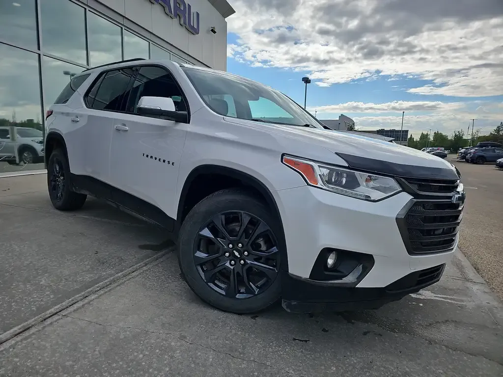 Chevrolet Traverse 2021 photo 2