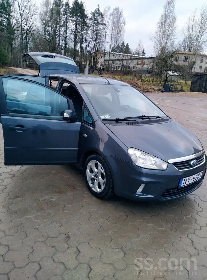 Ford C-Max 2010 photo 2