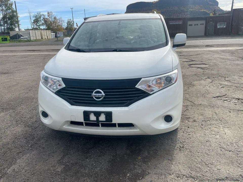Nissan Quest