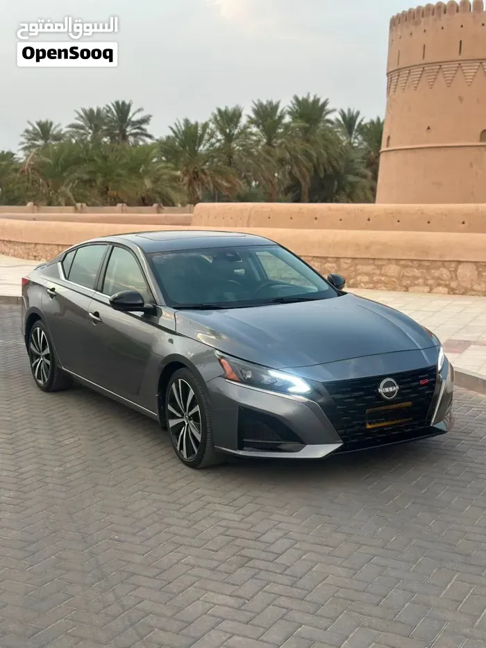 Nissan Altima 2021 photo 2