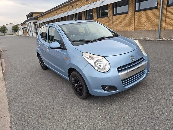 Suzuki Alto Se 2011 photo 2