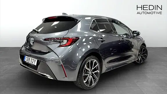 Toyota Corolla 2023 photo 2