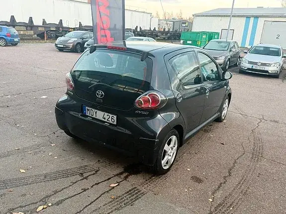 Toyota Aygo 2011 photo 3