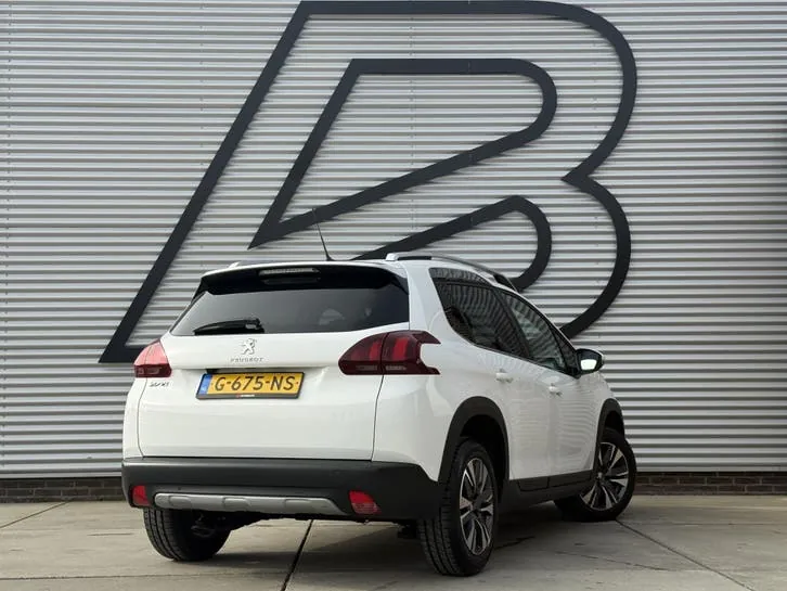 Peugeot 2008 2019 photo 3