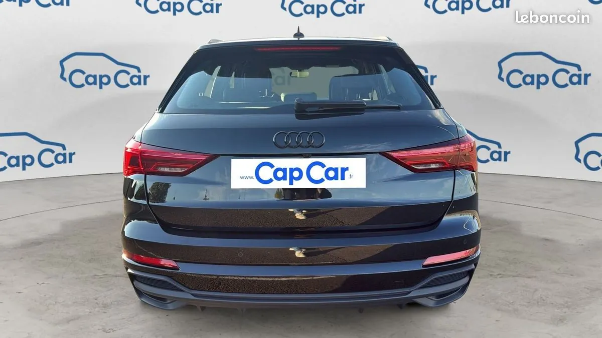 Audi Q3 2022 photo 3