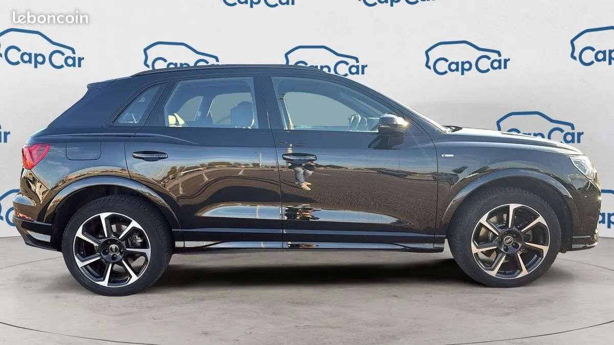 Audi Q3 2022 photo 4