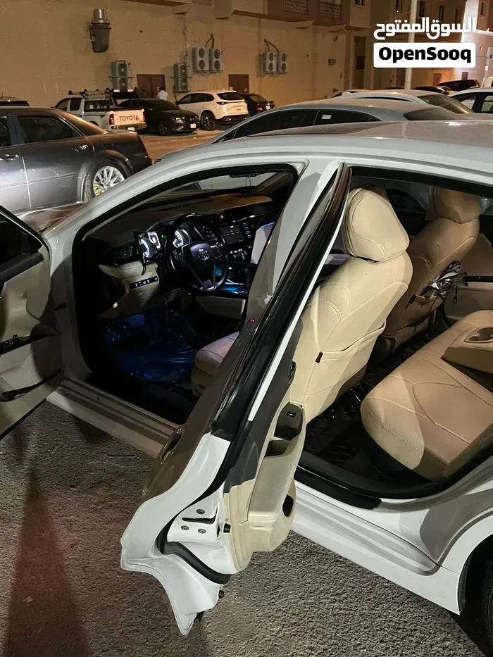 Toyota Camry 2019 photo 4