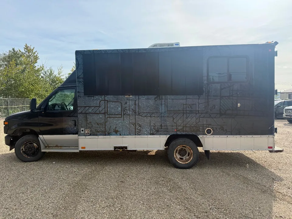 Ford E-350