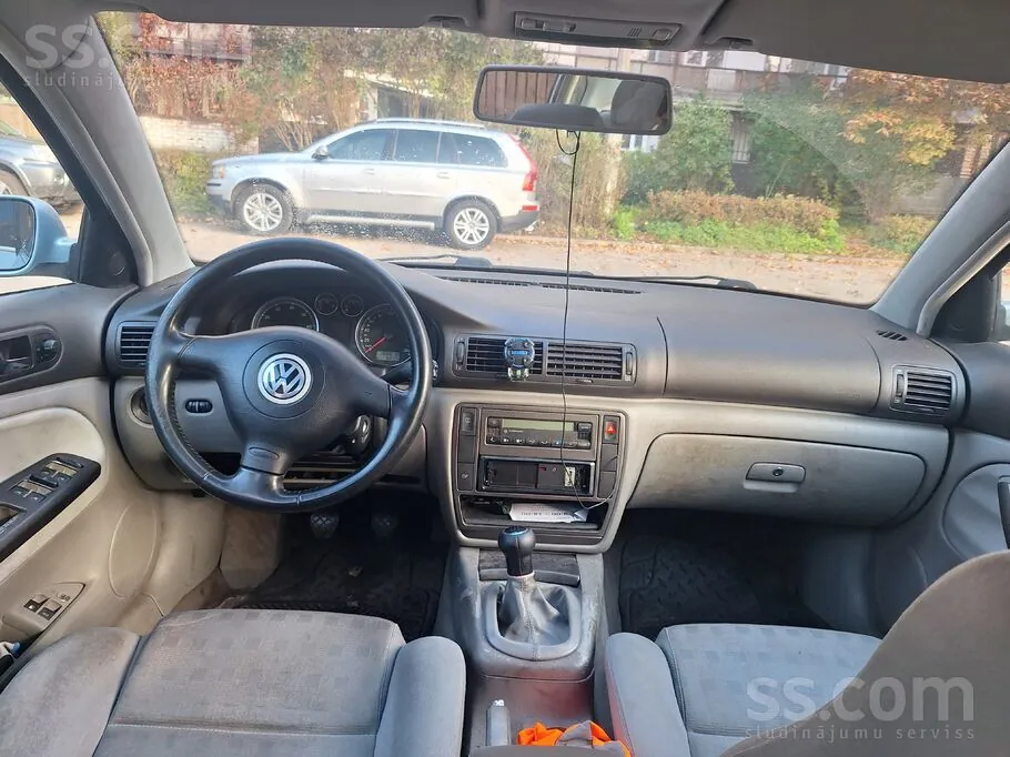 Volkswagen Passat 2001 photo 4