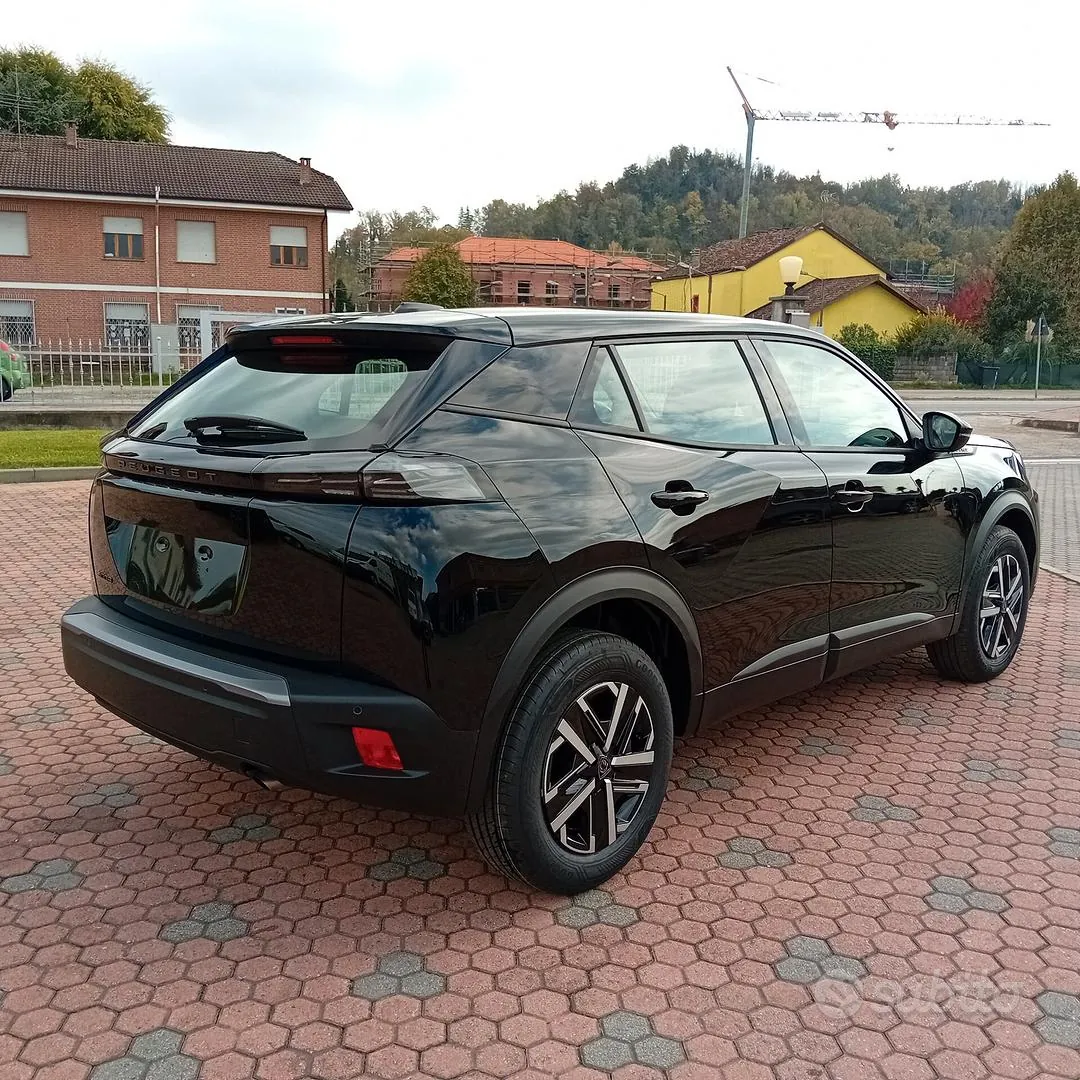 Peugeot 2008 2025 photo 5