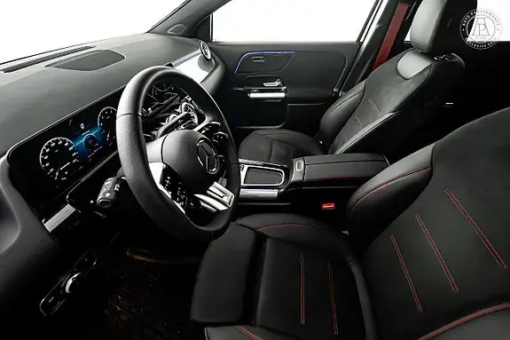 Mercedes-Benz Gla35 2026 photo 4