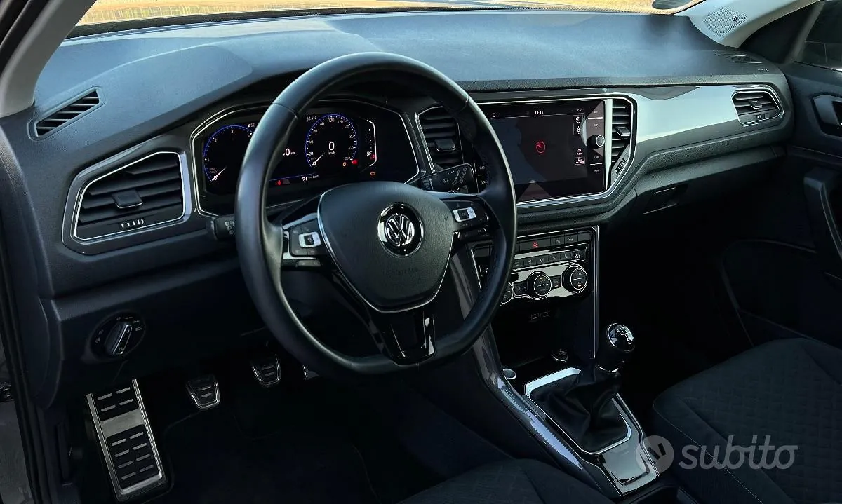 Volkswagen T-Roc 2018 photo 5