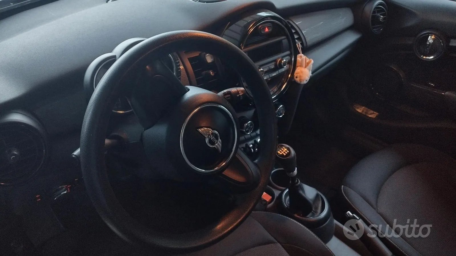 Mini Cooper D 2015 photo 4