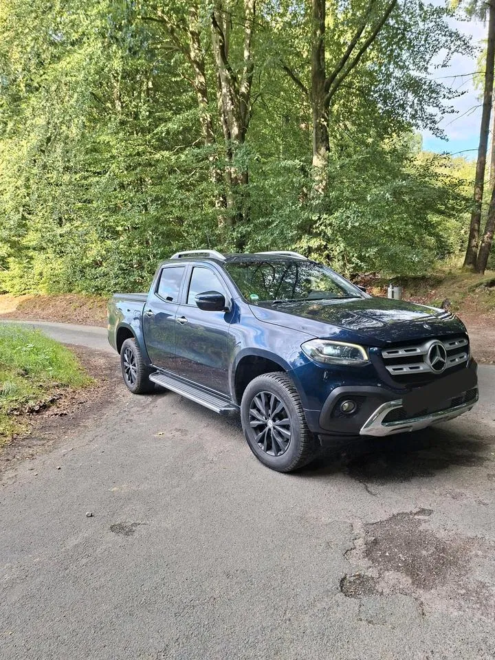 Mercedes-Benz X250